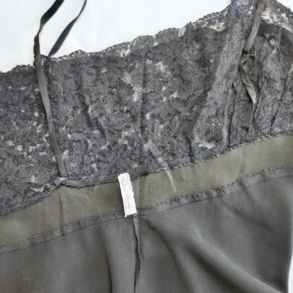 Vintage 1930's Glamourous Black Bias Cut Silk/Lace Slip-Dress  Bound Scallop Hem - Picture 9 of 11